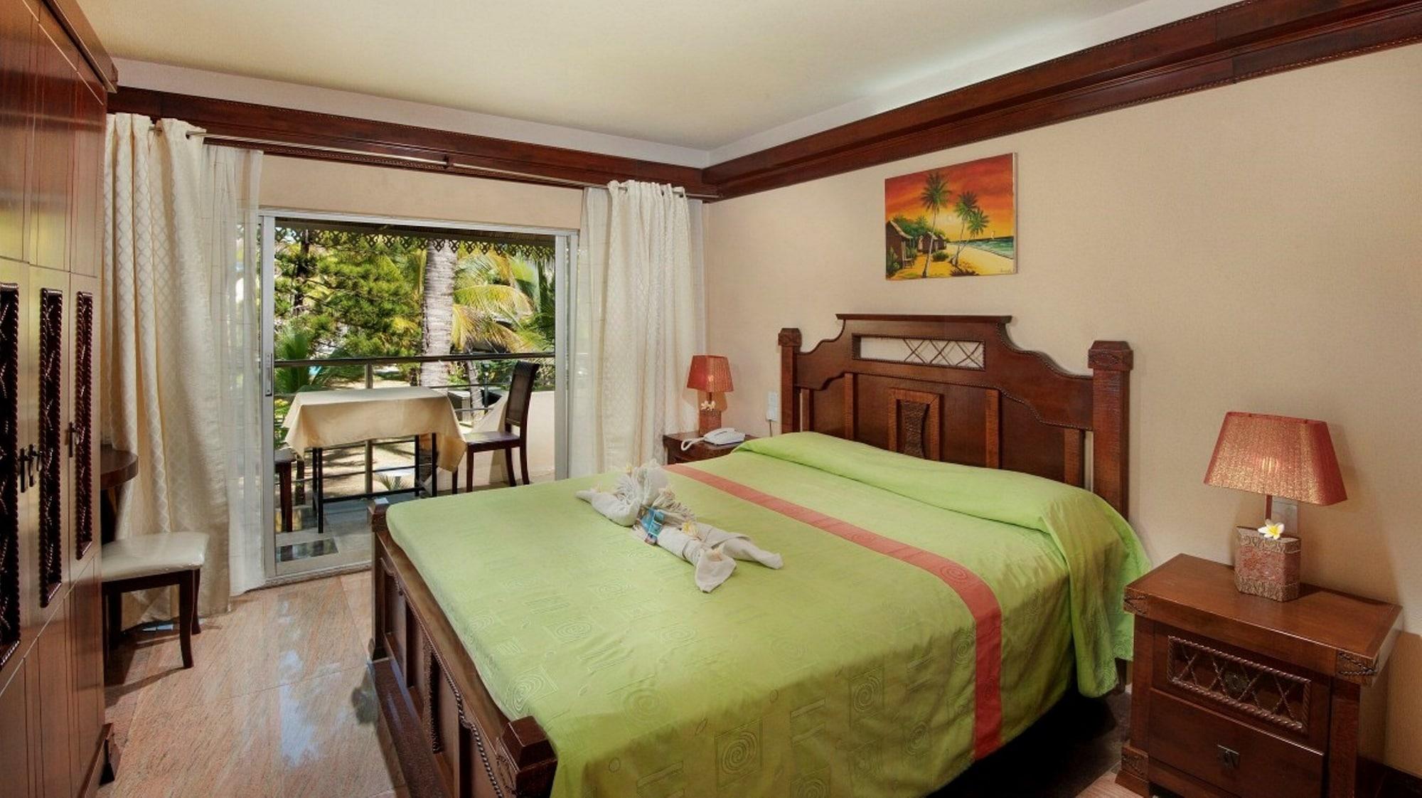Manisa Hotel Flic-en-Flacq Екстериор снимка