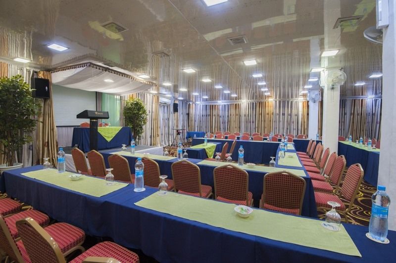Manisa Hotel Flic-en-Flacq Екстериор снимка